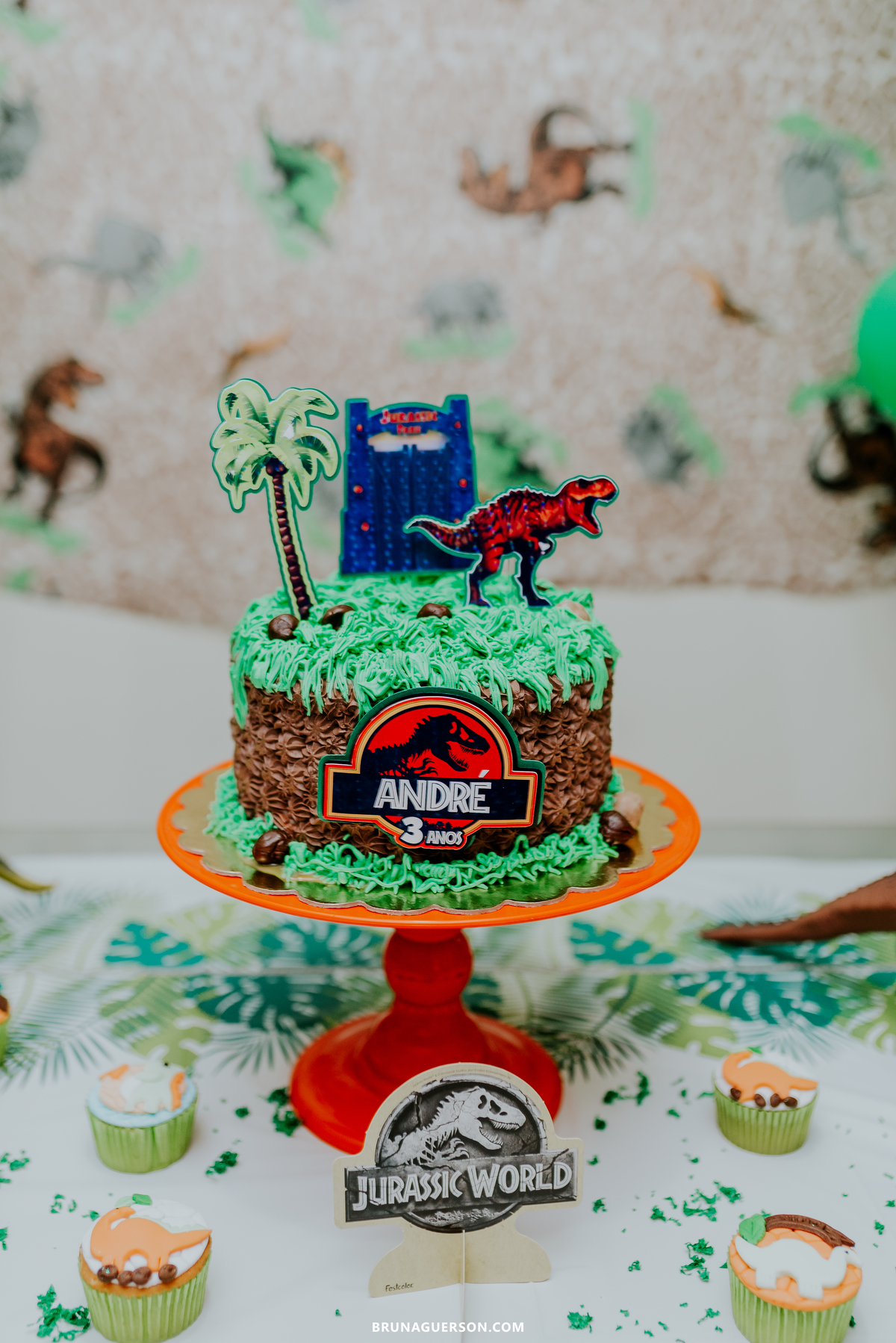 festa infantil em casa rj Rio de Janeiro fotografa ilha do governador 3 anos dinossauro