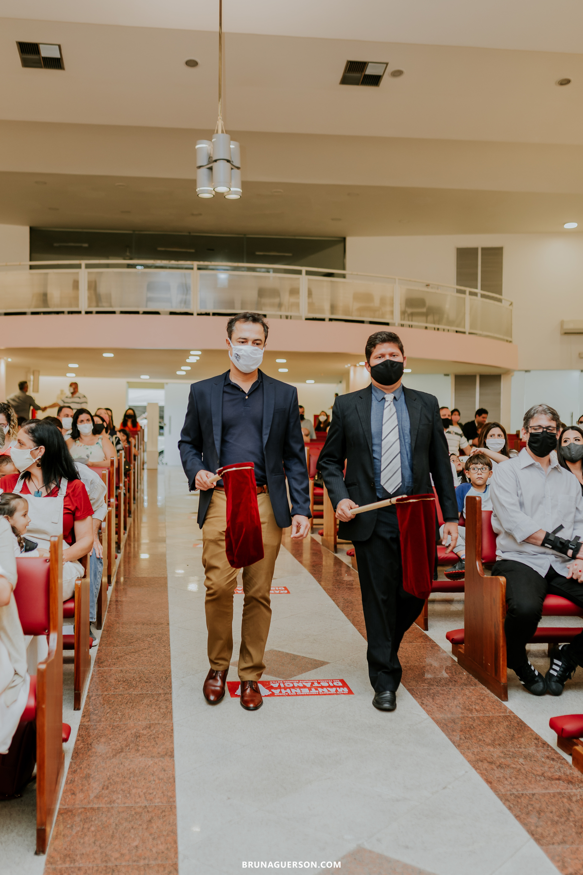 fotografia primeira comunhão eucaristia colégio porto real barra da tijuca paroquia Santa Rosa de lima rj 