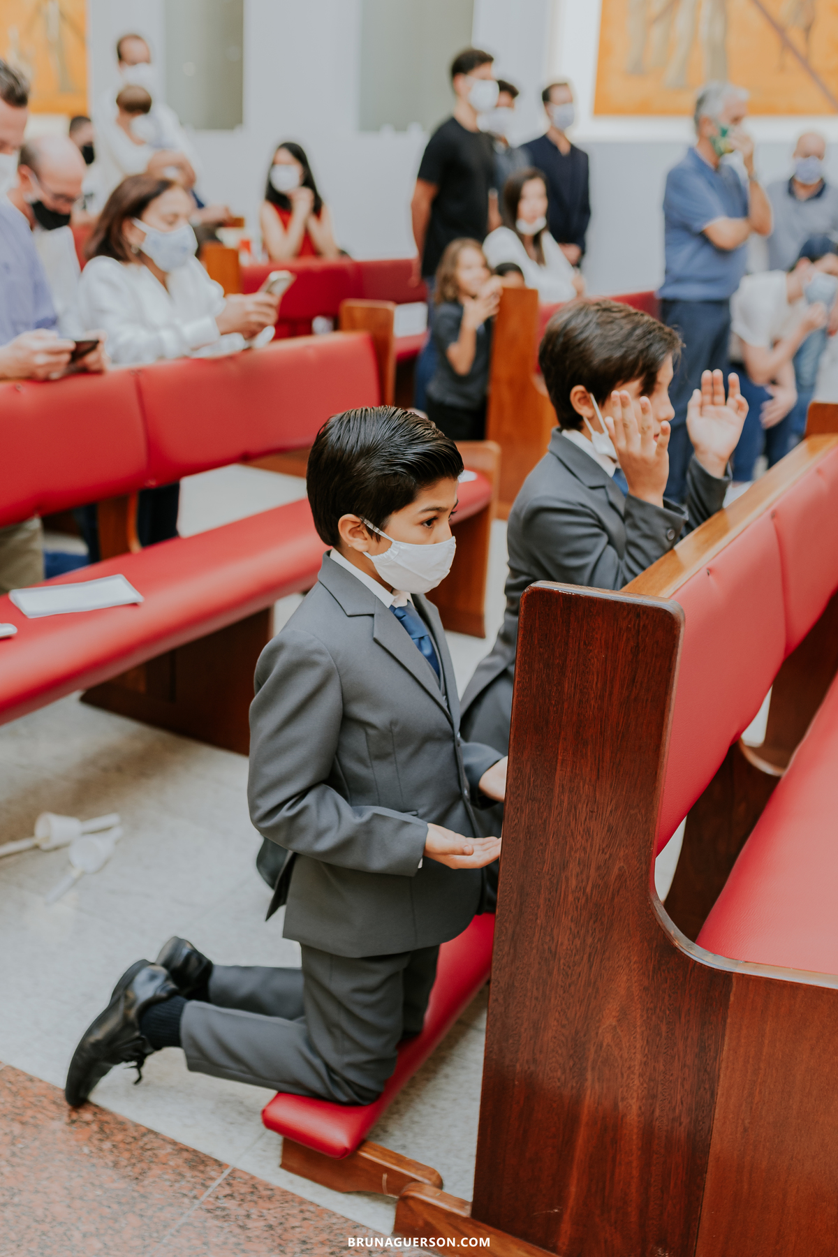 fotografia primeira comunhão eucaristia colégio porto real barra da tijuca paroquia Santa Rosa de lima rj 