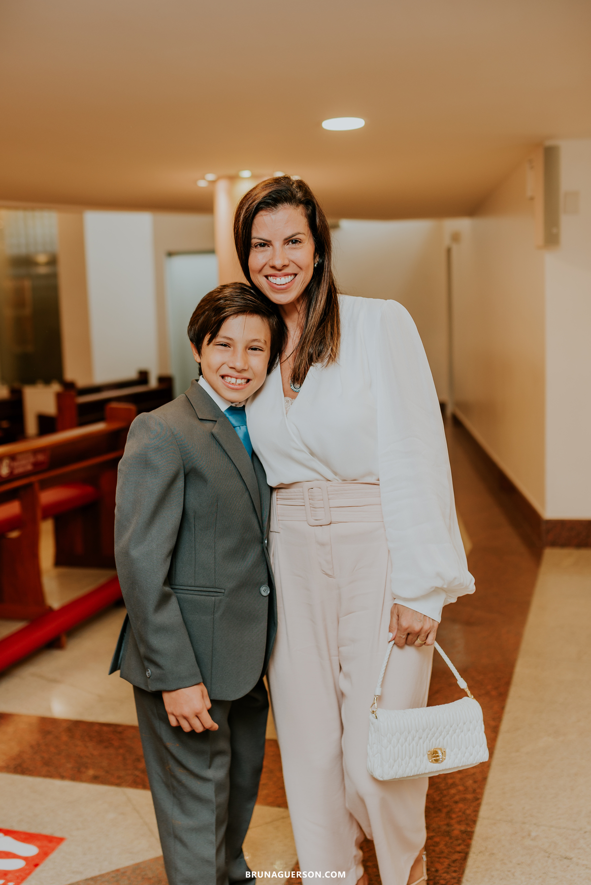 fotografia primeira comunhão eucaristia colégio porto real barra da tijuca paroquia Santa Rosa de lima rj 