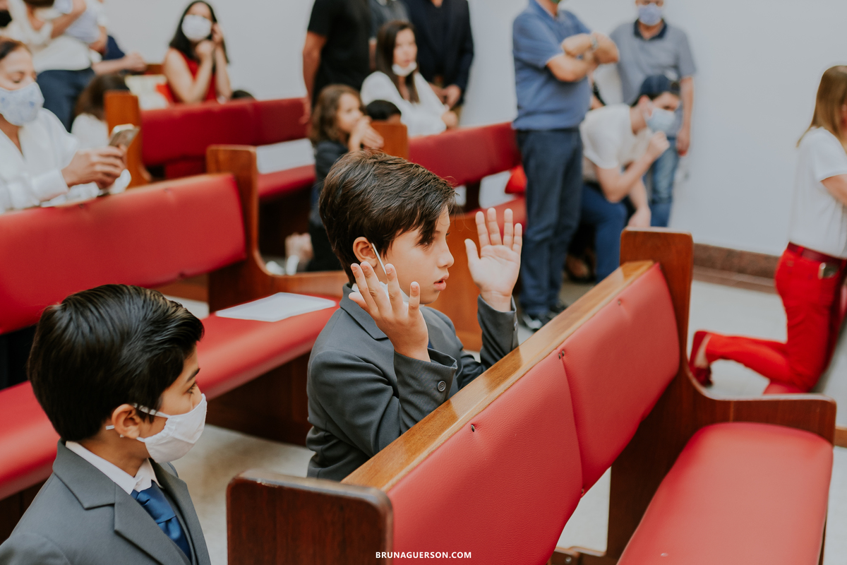 fotografia primeira comunhão eucaristia colégio porto real barra da tijuca paroquia Santa Rosa de lima rj 