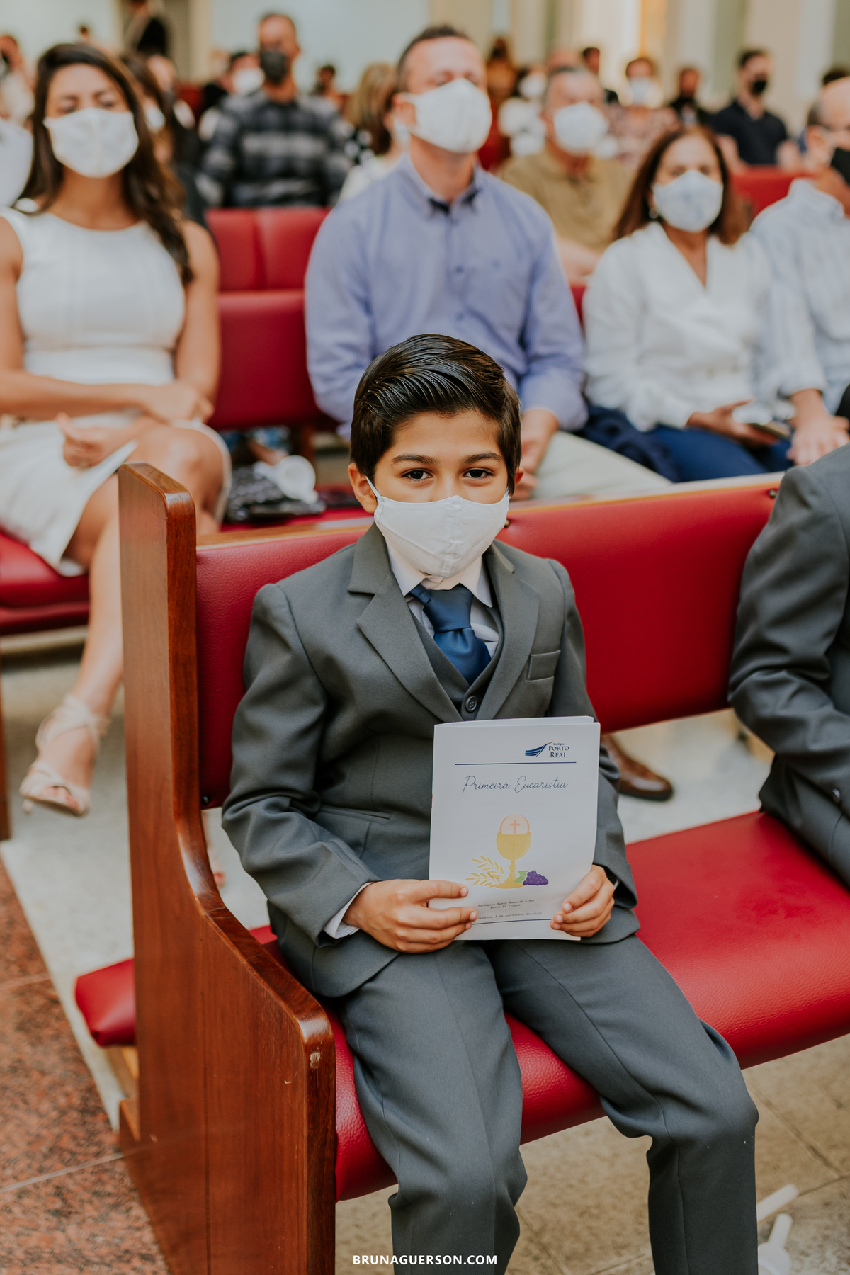 fotografia primeira comunhão eucaristia colégio porto real barra da tijuca paroquia Santa Rosa de lima rj 