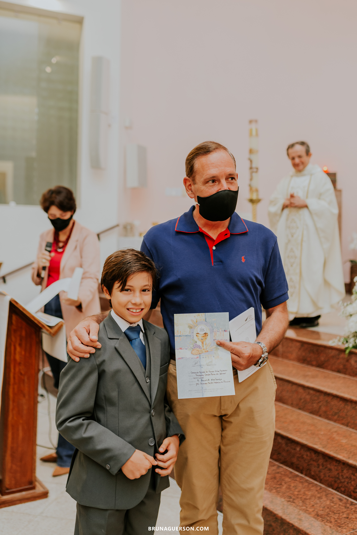 fotografia primeira comunhão eucaristia colégio porto real barra da tijuca paroquia Santa Rosa de lima rj 