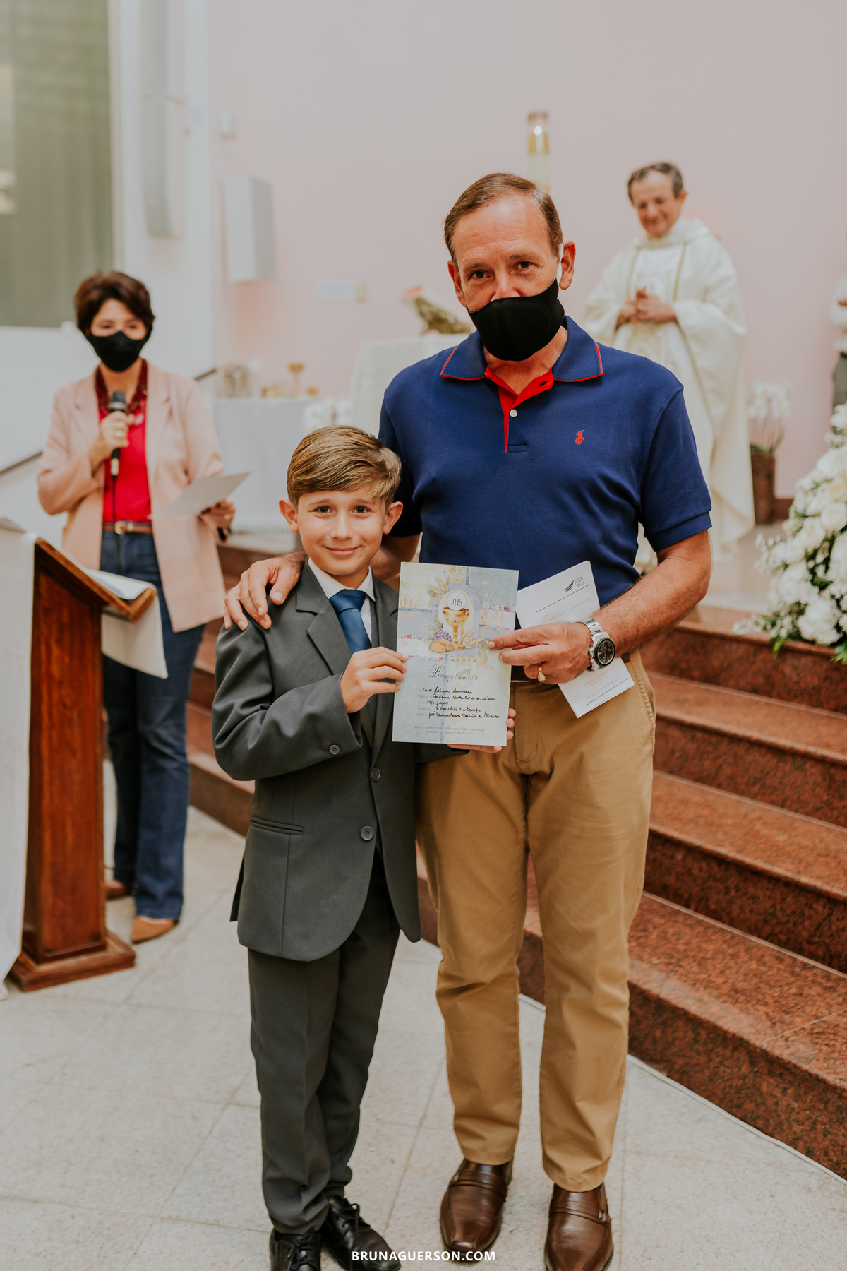 fotografia primeira comunhão eucaristia colégio porto real barra da tijuca paroquia Santa Rosa de lima rj 