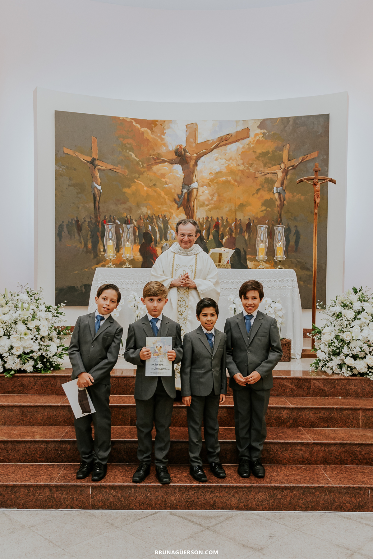 fotografia primeira comunhão eucaristia colégio porto real barra da tijuca paroquia Santa Rosa de lima rj 
