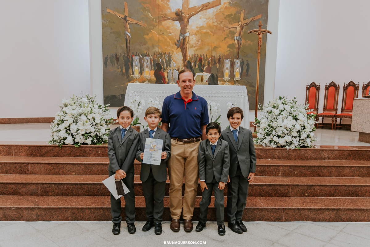 fotografia primeira comunhão eucaristia colégio porto real barra da tijuca paroquia Santa Rosa de lima rj 