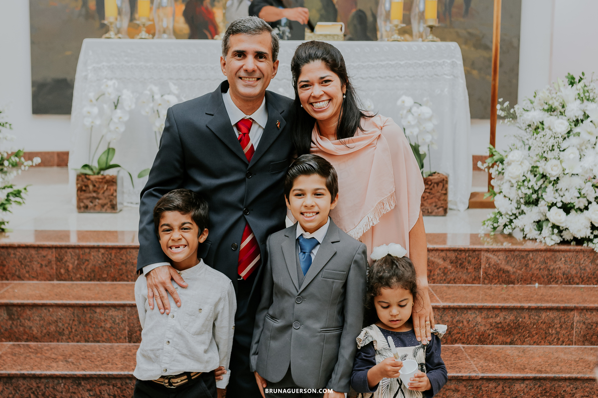 fotografia primeira comunhão eucaristia colégio porto real barra da tijuca paroquia Santa Rosa de lima rj 