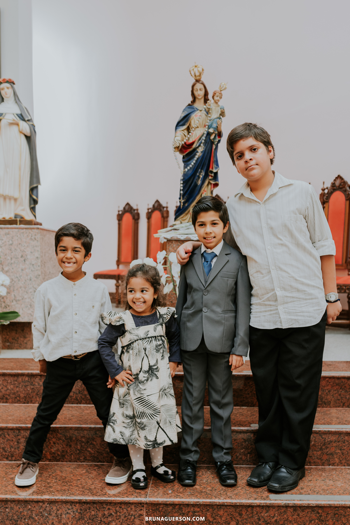 fotografia primeira comunhão eucaristia colégio porto real barra da tijuca paroquia Santa Rosa de lima rj 
