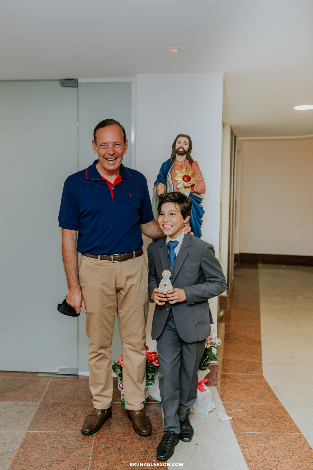 fotografia primeira comunhão eucaristia colégio porto real barra da tijuca paroquia Santa Rosa de lima rj 