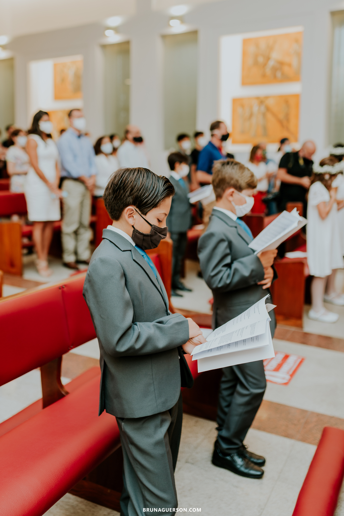 fotografia primeira comunhão eucaristia colégio porto real barra da tijuca paroquia Santa Rosa de lima rj 