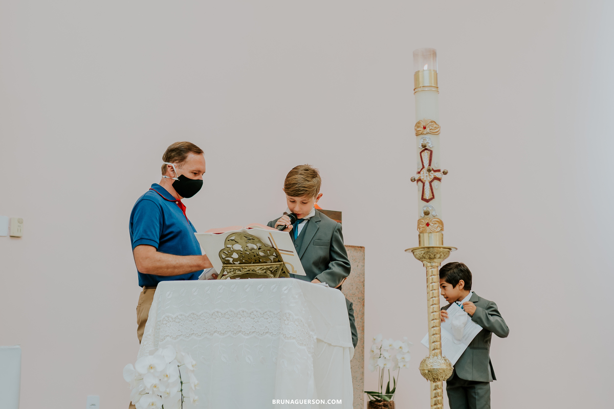 fotografia primeira comunhão eucaristia colégio porto real barra da tijuca paroquia Santa Rosa de lima rj 