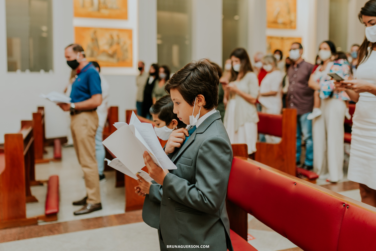 fotografia primeira comunhão eucaristia colégio porto real barra da tijuca paroquia Santa Rosa de lima rj 