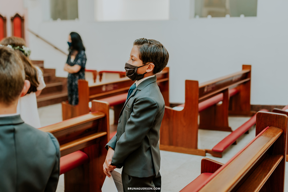 fotografia primeira comunhão eucaristia colégio porto real barra da tijuca paroquia Santa Rosa de lima rj 