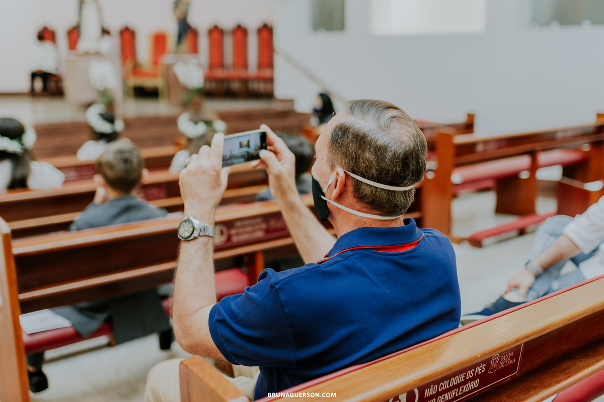 fotografia primeira comunhão eucaristia colégio porto real barra da tijuca paroquia Santa Rosa de lima rj 
