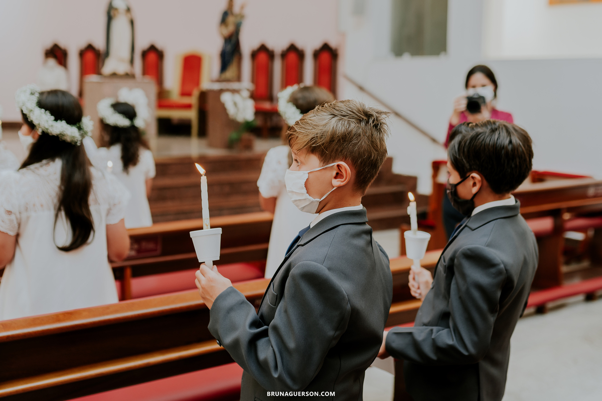 fotografia primeira comunhão eucaristia colégio porto real barra da tijuca paroquia Santa Rosa de lima rj 