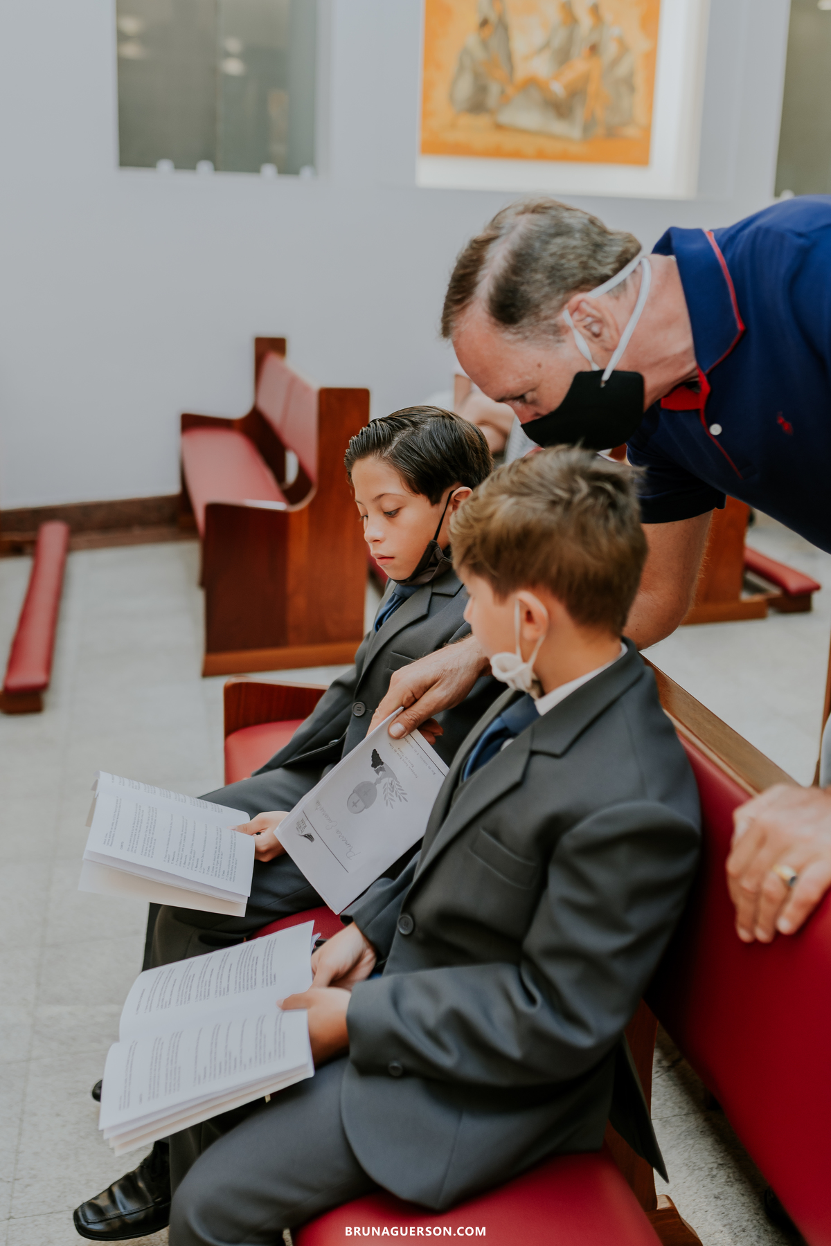 fotografia primeira comunhão eucaristia colégio porto real barra da tijuca paroquia Santa Rosa de lima rj 