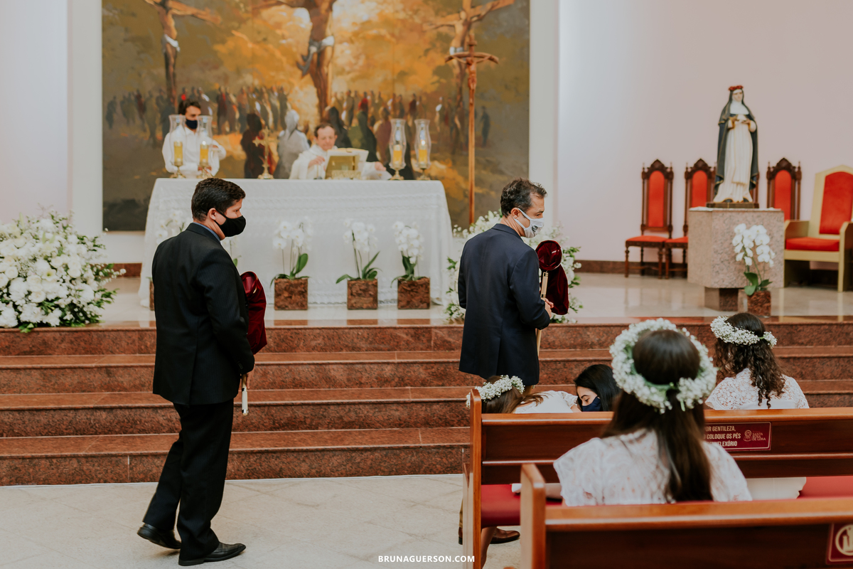 fotografia primeira comunhão eucaristia colégio porto real barra da tijuca paroquia Santa Rosa de lima rj 