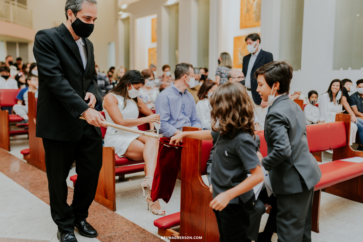 fotografia primeira comunhão eucaristia colégio porto real barra da tijuca paroquia Santa Rosa de lima rj 