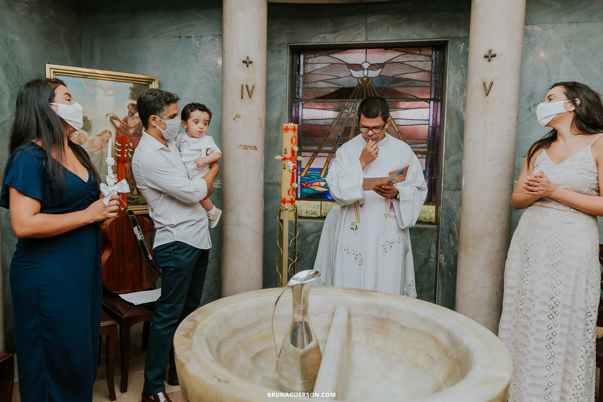 fotografia batismo batizado paroquia Santa Teresinha do menino Jesus Botafogo rj fotografa Rio de Janeiro 