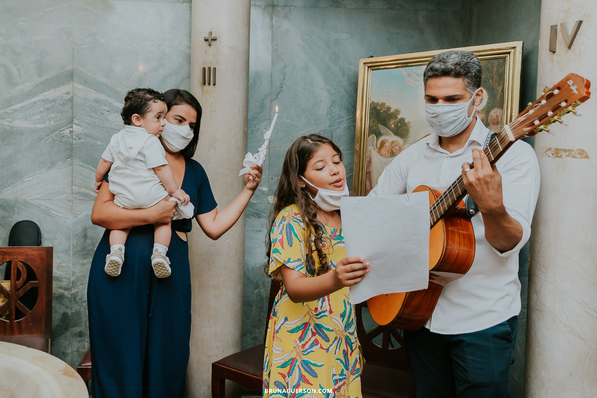 fotografia batismo batizado paroquia Santa Teresinha do menino Jesus Botafogo rj fotografa Rio de Janeiro 
