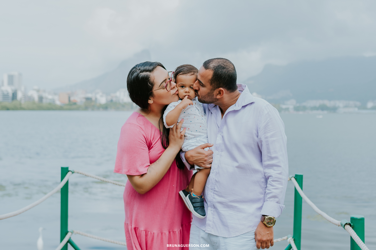 ensaio de familia sessao externa lagoa Rodrigo de Freitas Rio de Janeiro fotografa rj fotografia mae de menino