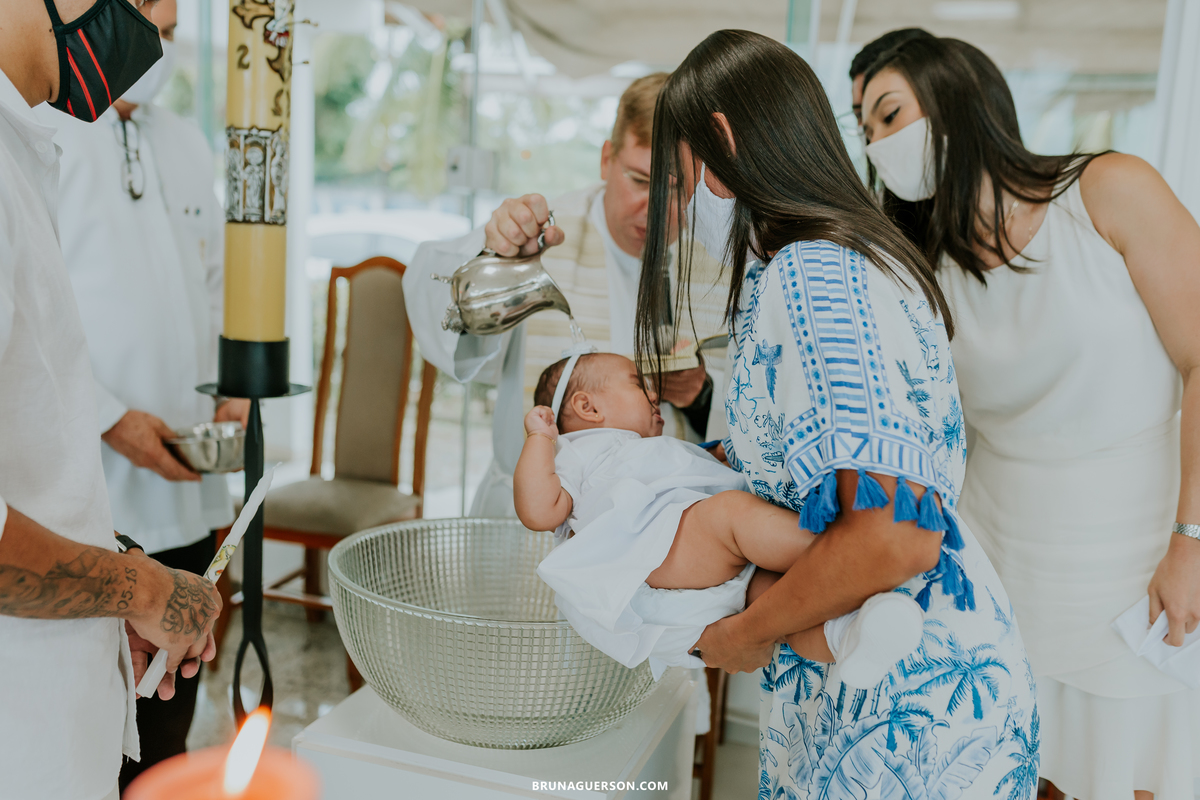 fotografia batizado batismo ilha do governador Rio de Janeiro capela nossa senhora das graças fotografa rj 