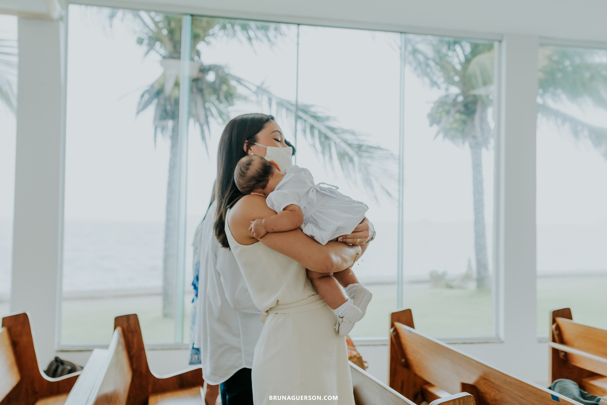 fotografia batizado batismo ilha do governador Rio de Janeiro capela nossa senhora das graças fotografa rj 