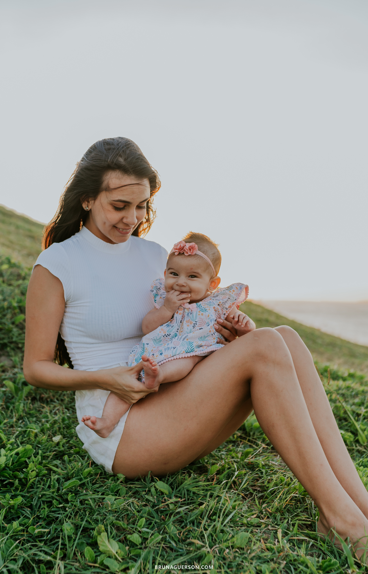 fotografia Rio de Janeiro ensaio externo sessão de família praia rj fotografa 5 meses menina 