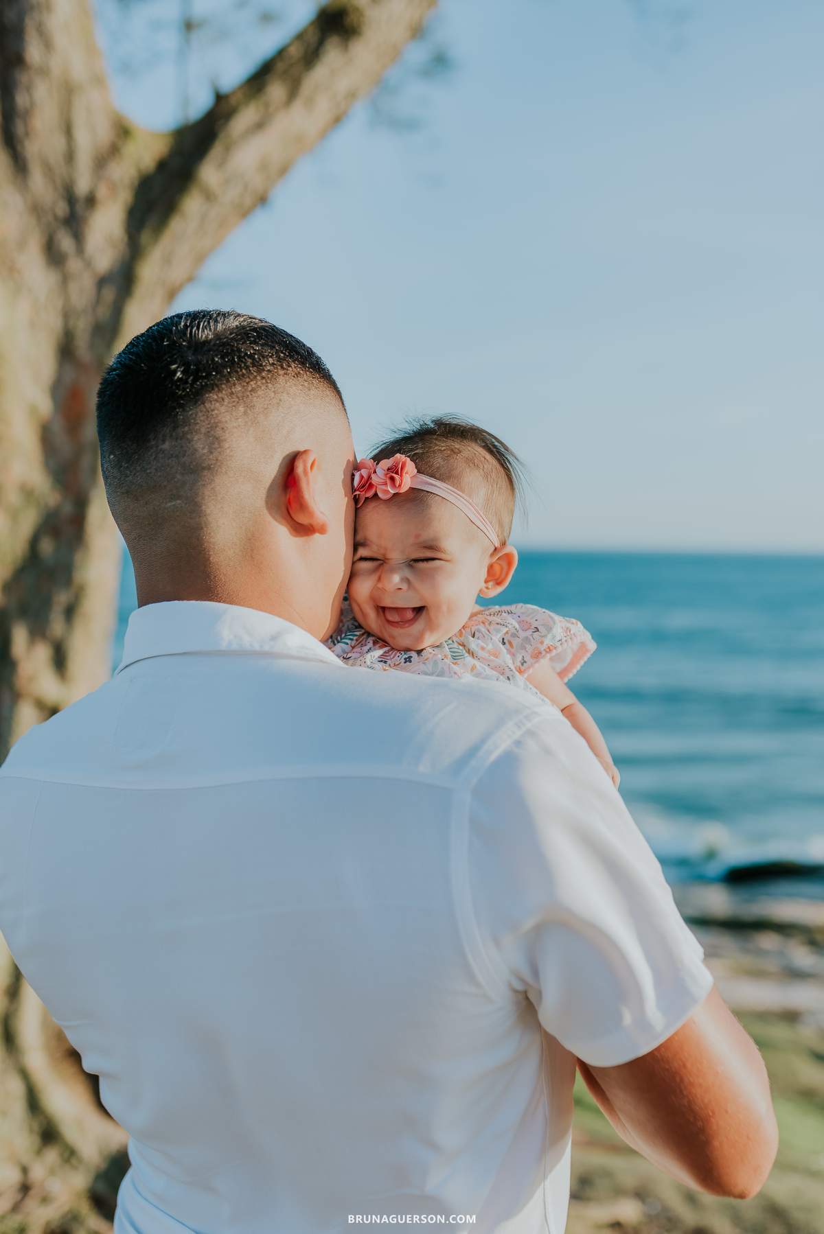 fotografia Rio de Janeiro ensaio externo sessão de família praia rj fotografa 5 meses menina 