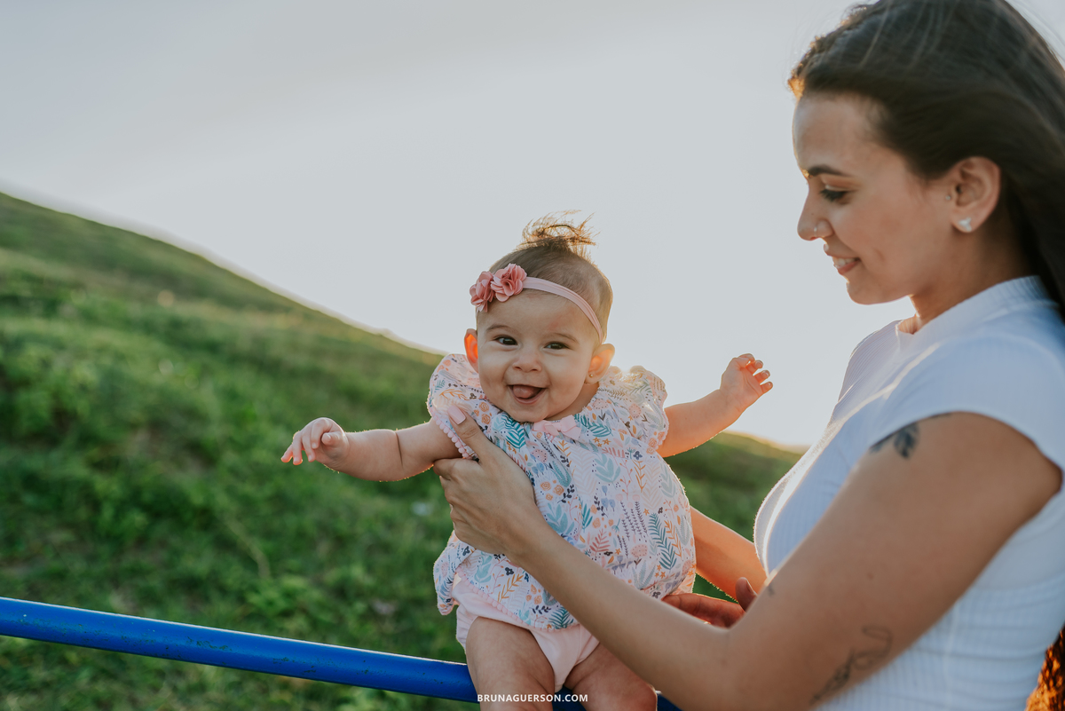 fotografia Rio de Janeiro ensaio externo sessão de família praia rj fotografa 5 meses menina 