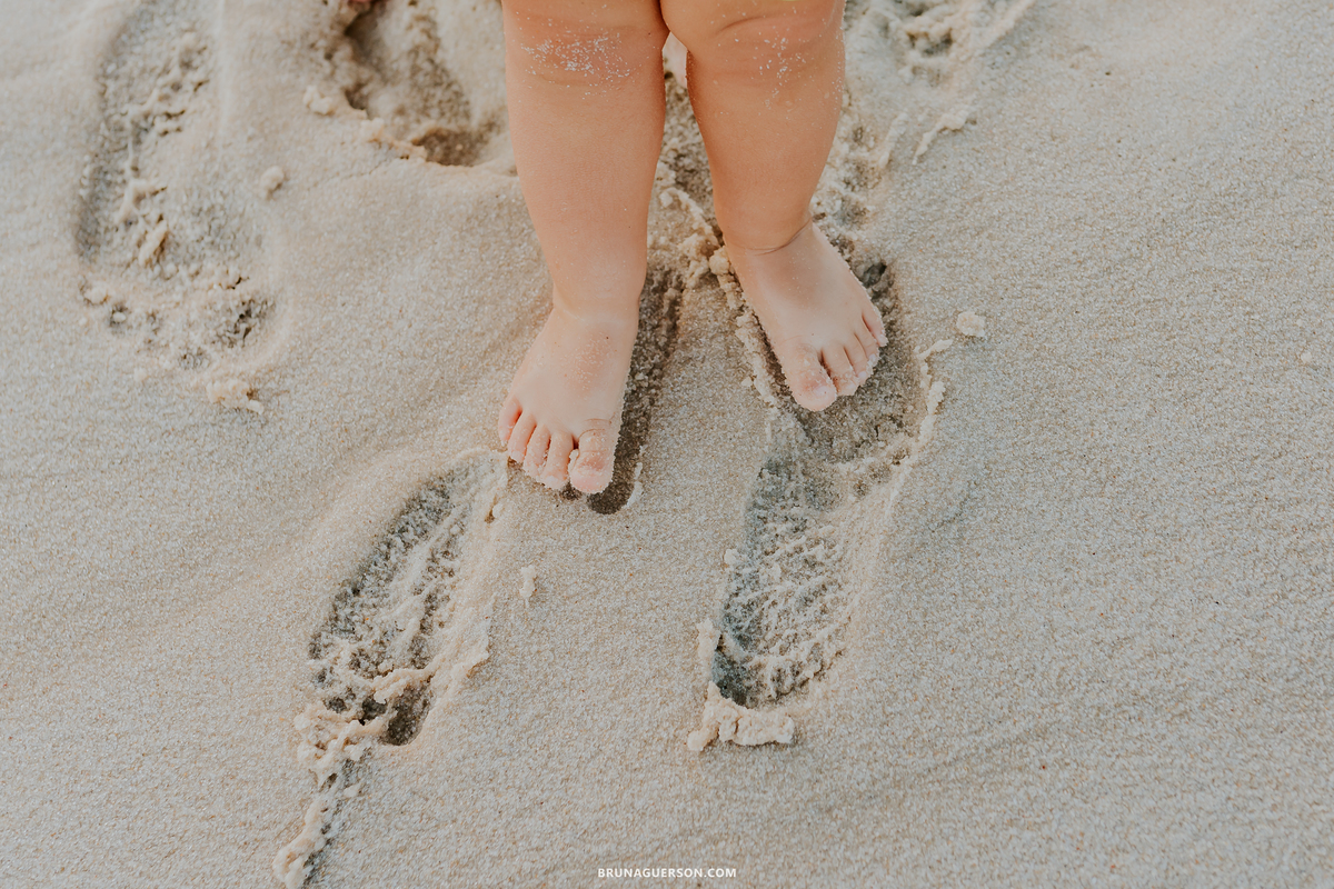 fotografa de familia Rio de Janeiro ensaio na praia barra da Tijuca por do sol rj 