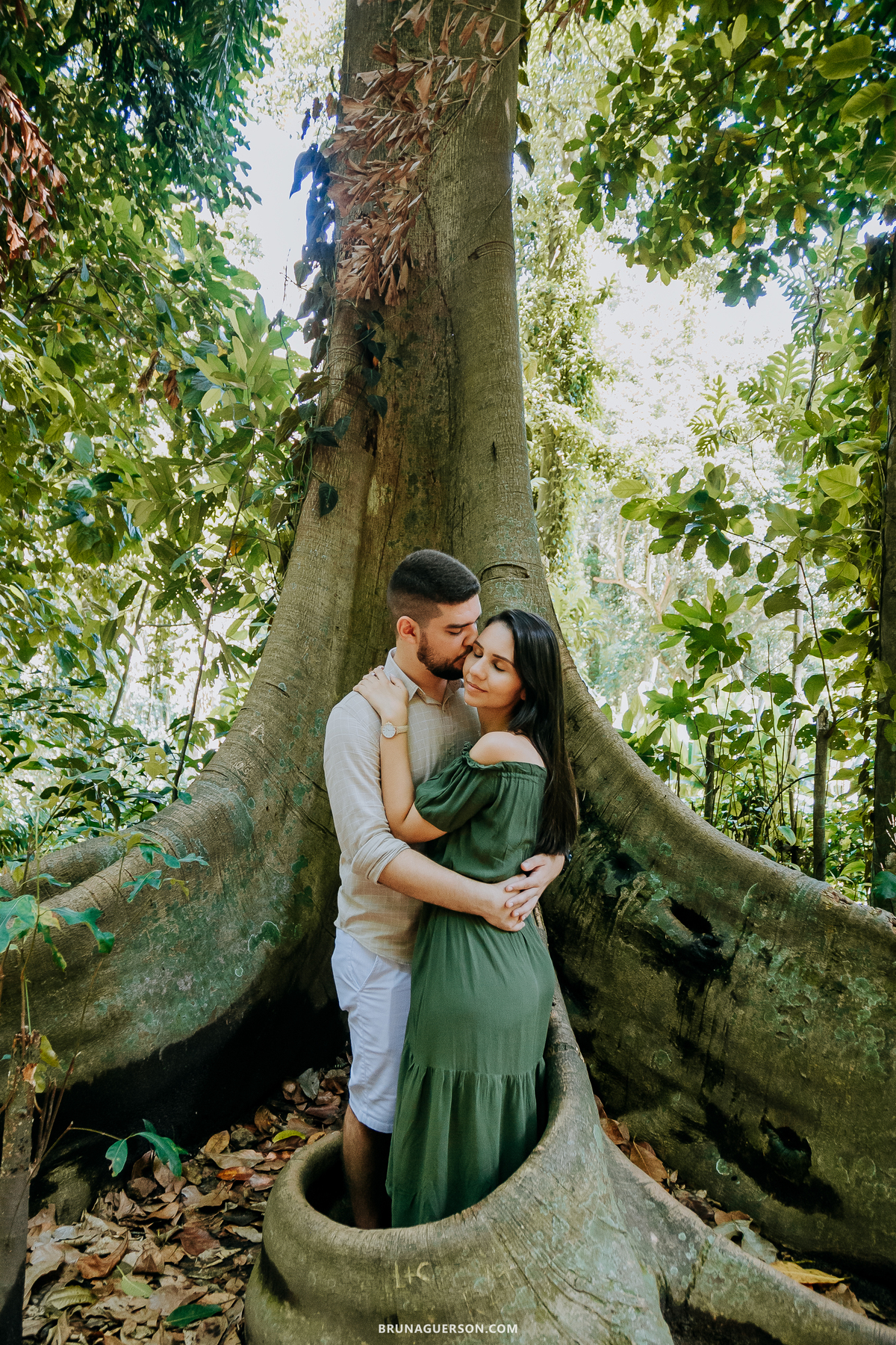 ensaio de casal Rio de Janeiro externo parque lage fotografia rj ao ar livre natureza 