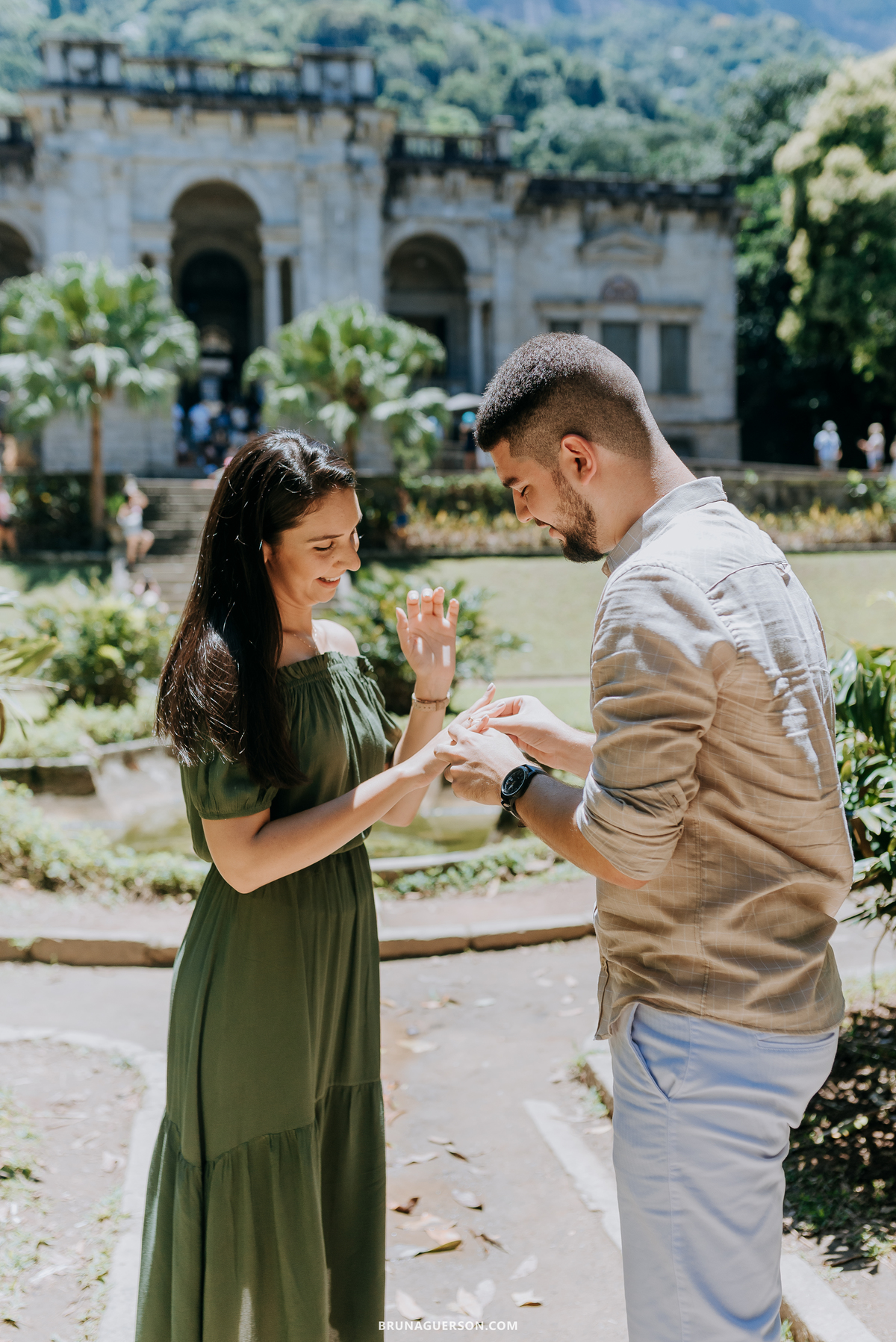 ensaio de casal Rio de Janeiro externo parque lage fotografia rj pedido noivado