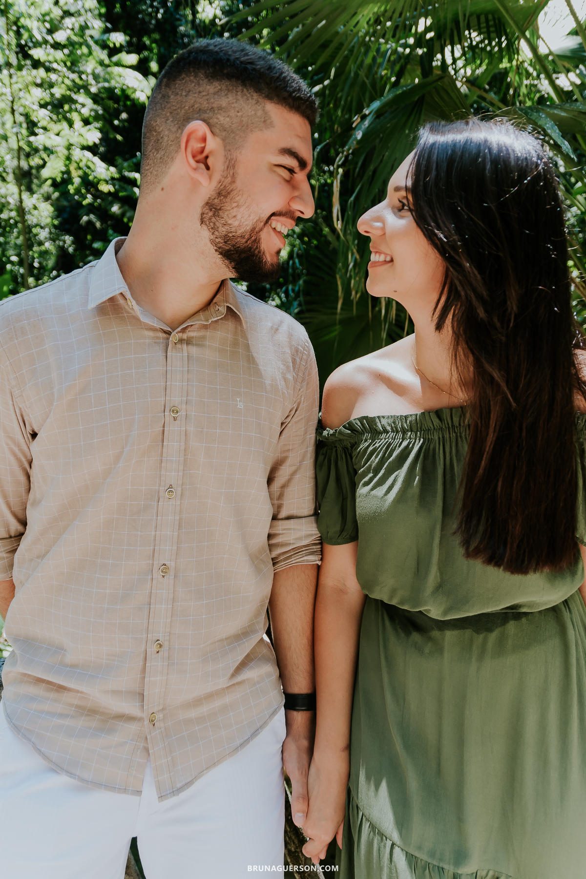 ensaio de casal Rio de Janeiro externo parque lage fotografia rj ao ar livre natureza 