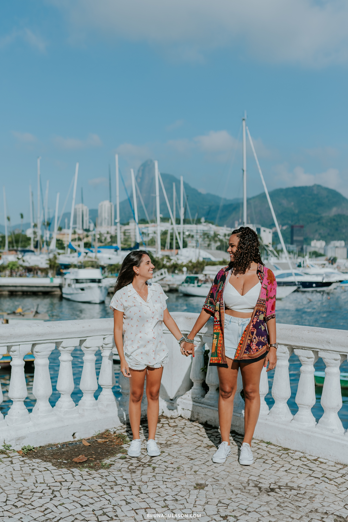 fotografia ensaio de casal externo Rio de Janeiro praia vermelha urca rj lgbt fotografa