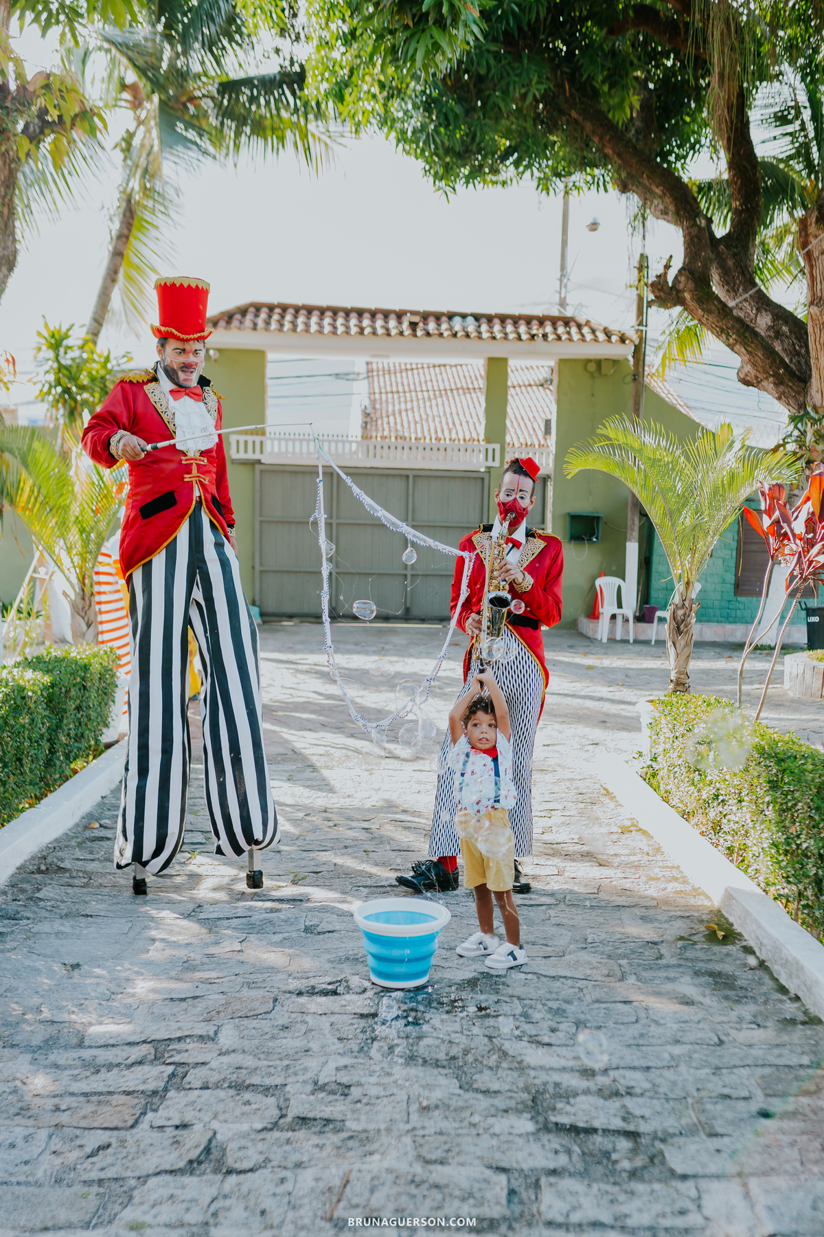 fotografa de familia fotografia festa infantil ao ar livre tema circo Rio de Janeiro 3 anos