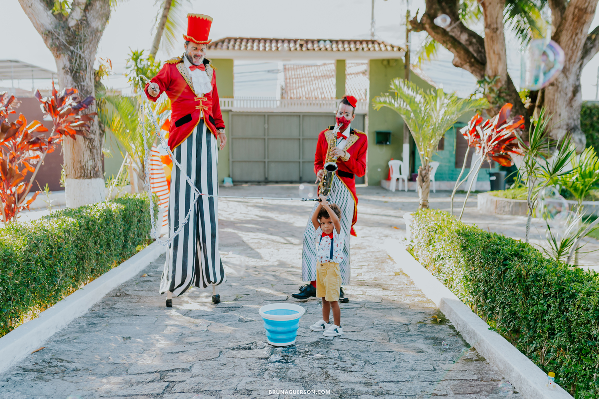 fotografa de familia fotografia festa infantil ao ar livre tema circo Rio de Janeiro 3 anos