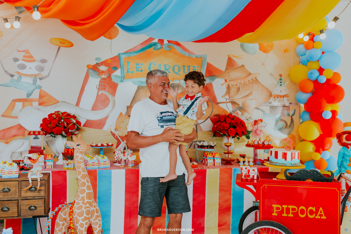 fotografa de familia fotografia festa infantil ao ar livre tema circo Rio de Janeiro 3 anos