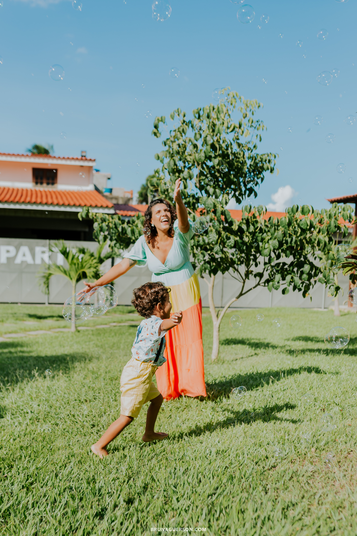 fotografa de familia fotografia festa infantil ao ar livre tema circo Rio de Janeiro 3 anos