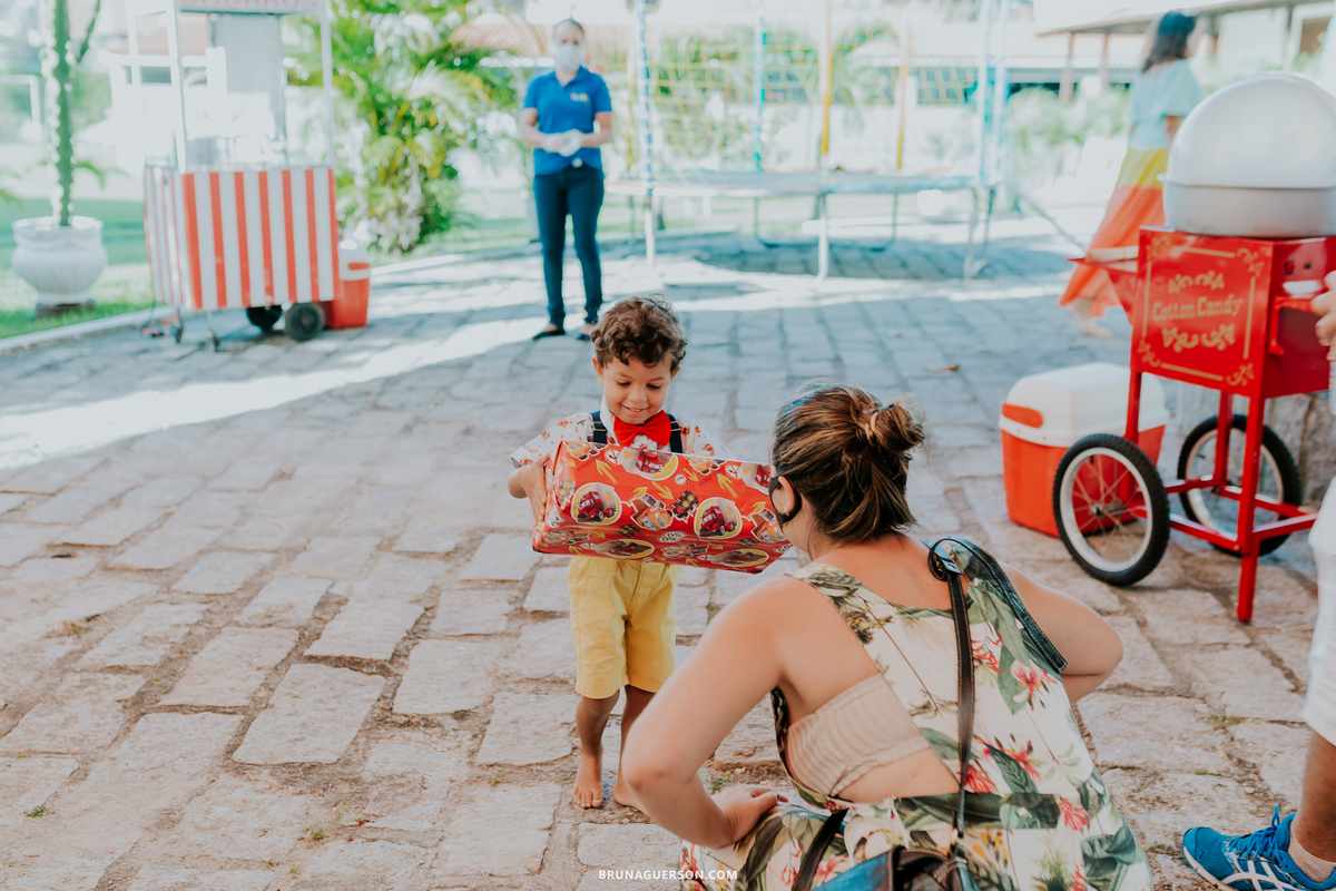fotografa de familia fotografia festa infantil ao ar livre tema circo Rio de Janeiro 3 anos