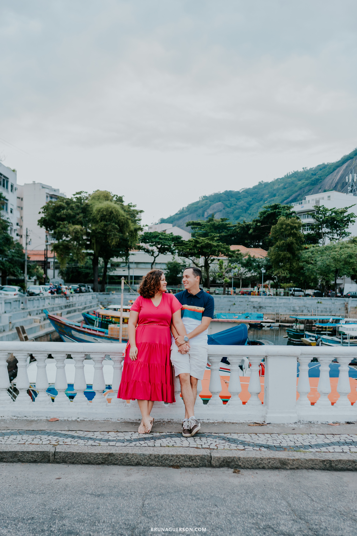 fotografia ensaio de casal externo mureta da urca praia vermelha Rio de Janeiro rj 
