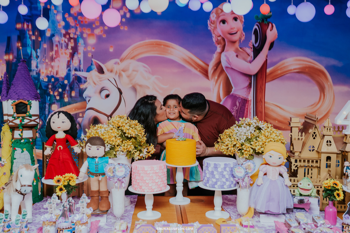 fotografia casa de festa espoleta buffet infantil 4 anos rapunzel menina