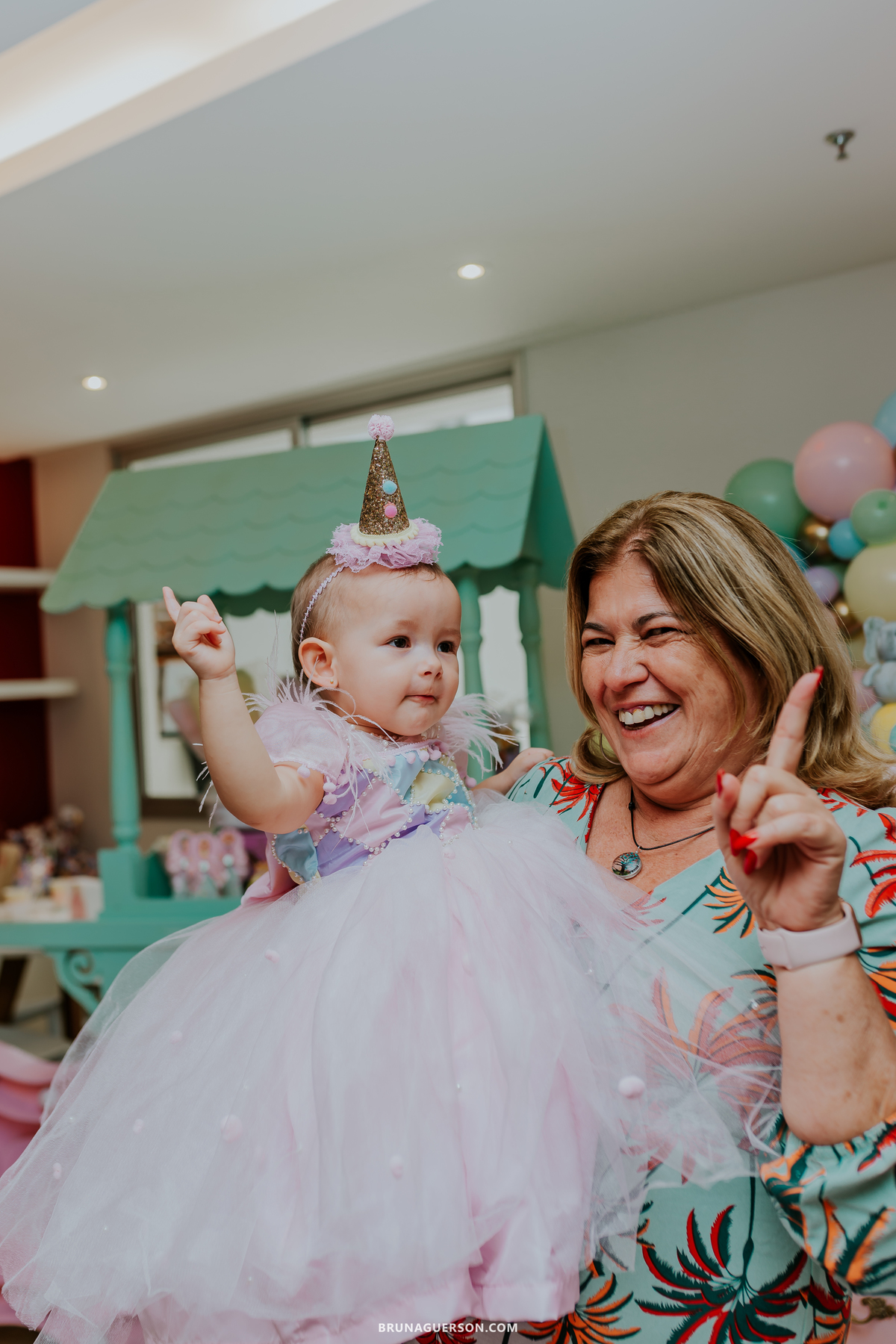 fotografia festa infantil menina 1 ano circo Icarai rio de janeiro niteroi