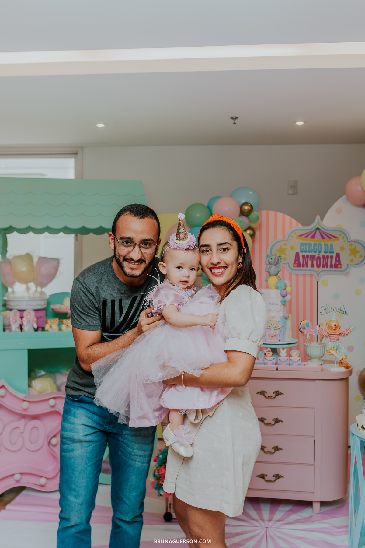 fotografia festa infantil menina 1 ano circo Icarai rio de janeiro niteroi