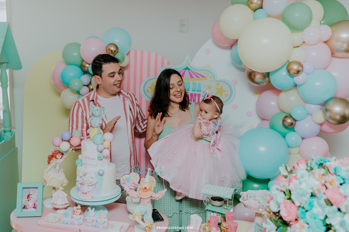 fotografia festa infantil menina 1 ano circo Icarai rio de janeiro niteroi