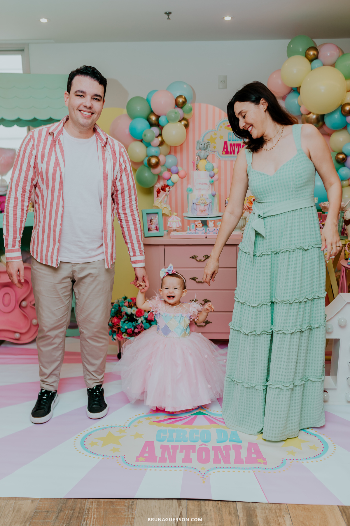 fotografia festa infantil menina 1 ano circo Icarai rio de janeiro niteroi