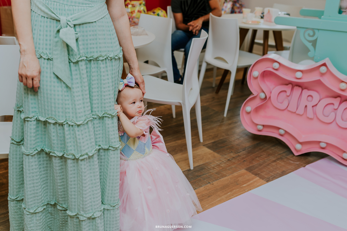 fotografia festa infantil menina 1 ano circo Icarai rio de janeiro niteroi