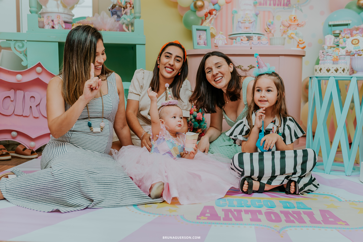 fotografia festa infantil menina 1 ano circo Icarai rio de janeiro niteroi