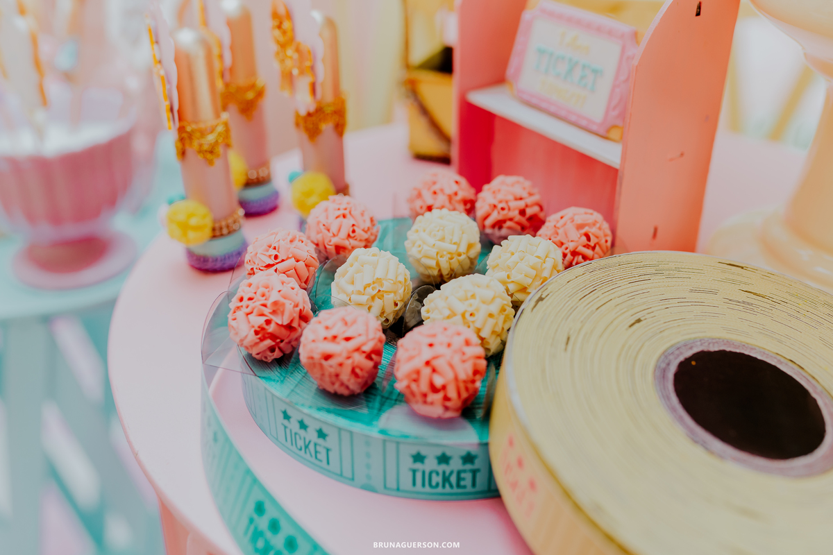 fotografia festa infantil menina 1 ano circo Icarai rio de janeiro niteroi