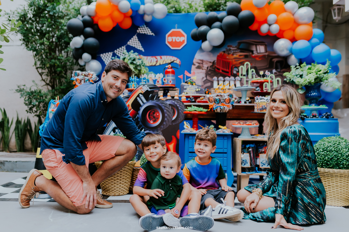 festa infantil tema hot wheels meninos icarai niteroi rio de janeiro fotografia familia